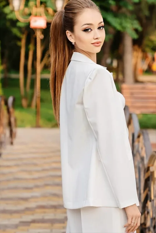 Alexandra, 22 — photo 2
